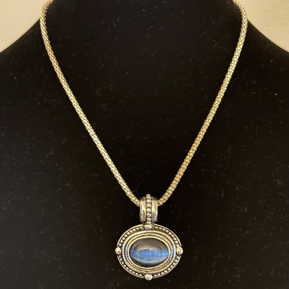 Silver and Blue Oval Pendant Necklace